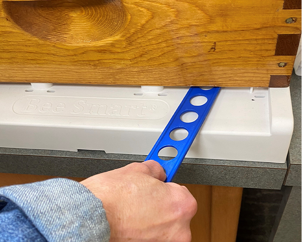 The Ultimate Bottom Board Cleaner